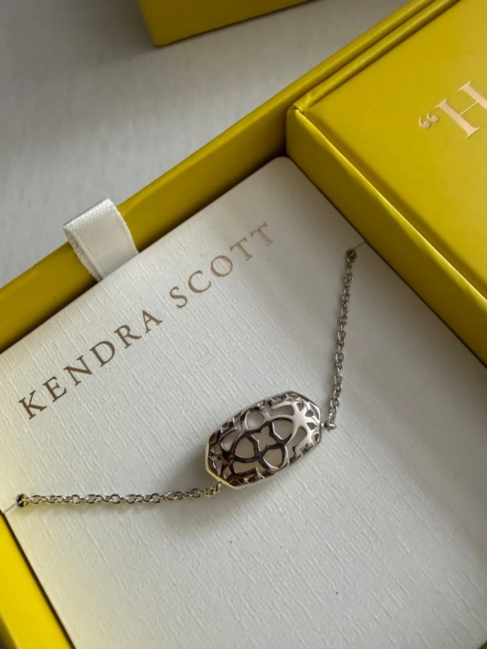 KENDRA SCOTT Elisa Gold Mother of Pearl Necklace Gift Set of 2, NIB